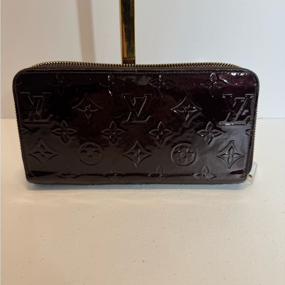 Louis Vuitton Zipper Wallet in Burgundy Vernis
